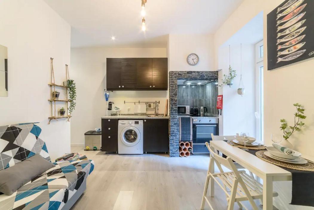 Apartment Modern Rustic In Graca By Lovelystay Lissabon